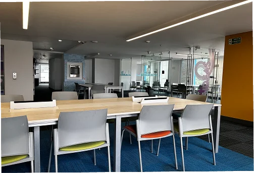 city u salas de estudio