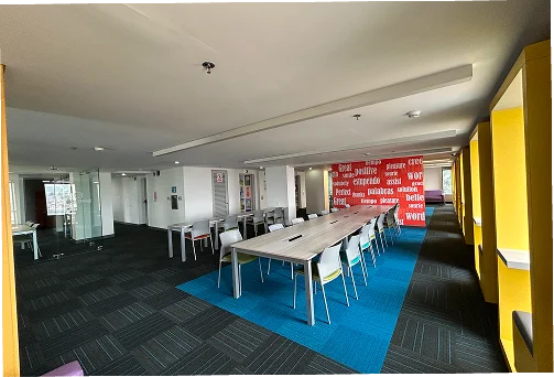 city u salas de estudio